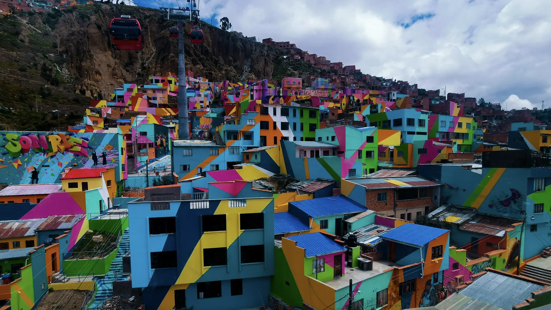Vista del barrio de Chualluma en La Paz, Bolivia